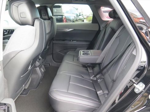 New 2026 Cadillac Optiq Sport 1 image 24