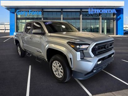 Used 2025 Toyota Tacoma SR5
