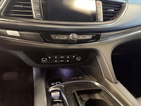 Used 2023 Buick Enclave Essence w/ Sport Touring Edition AWD/4WD image 18