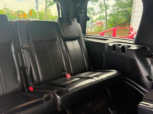 Used 2017 Ford Expedition Limited AWD/4WD image 32