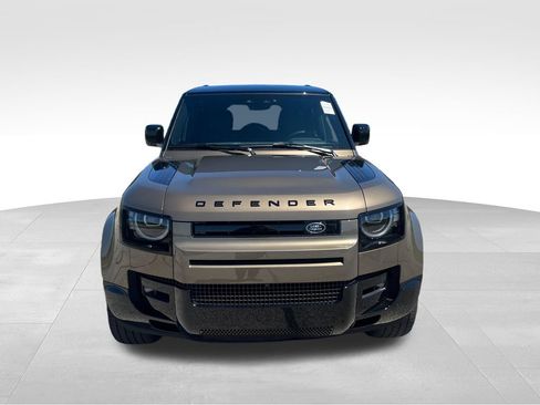 New 2026 Land Rover Defender 130 X-Dynamic SE AWD/4WD image 8