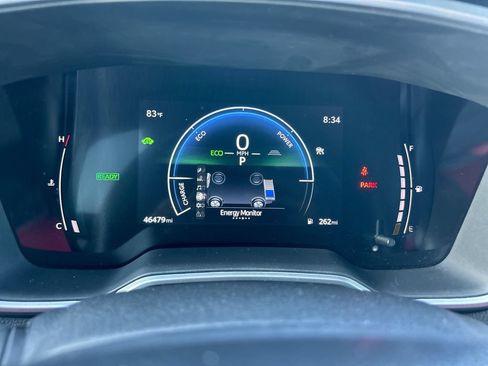 Used 2025 Toyota Corolla Cross AWD Hybrid w/ Convenience Package image 22