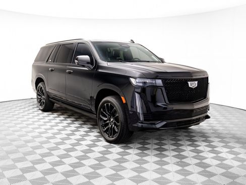 Certified 2024 Cadillac Escalade ESV Sport Platinum w/ LPO, ONYX Package image 8