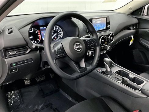 New 2025 Nissan Sentra S image 6