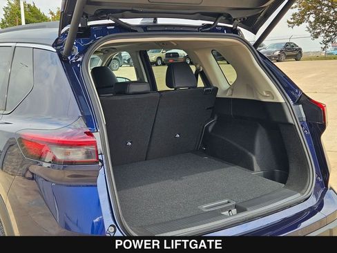 New 2026 Nissan Rogue SV image 28