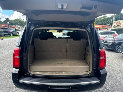 Used 2020 Chevrolet Tahoe Premier w/ Max Trailering Package image 12