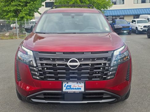 New 2026 Nissan Pathfinder SV AWD/4WD image 2
