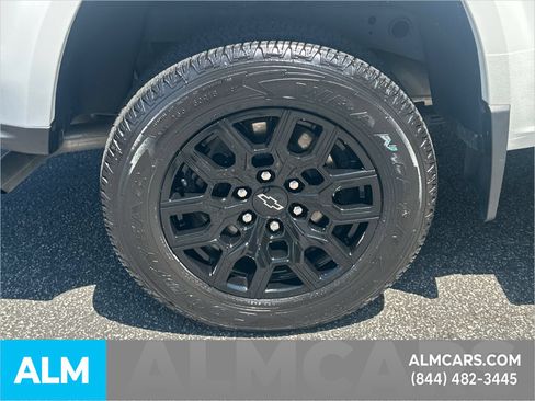 Used 2025 Chevrolet Colorado W/T w/ WT Custom Package AWD/4WD image 20