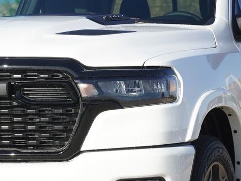 New 2026 RAM 1500 4x4 Crew Cab image 4