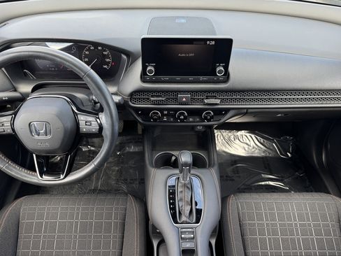 Used 2024 Honda HR-V Sport image 17