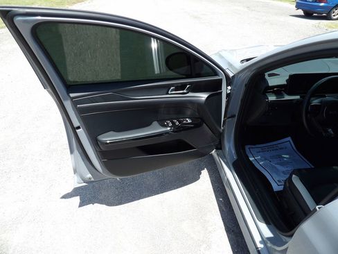 Used 2024 Kia K5 GT w/ GT1 Package FWD image 10