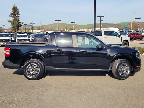 Used 2026 Ford Maverick XLT w/ 4K Tow Package AWD/4WD image 3
