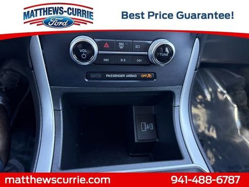 Certified 2024 Ford Edge SE image 19