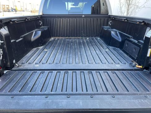 Used 2021 Toyota Tacoma SR5 image 19