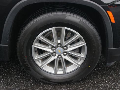 Used 2023 Chevrolet Traverse LT w/ LPO, Cargo Package AWD/4WD image 37