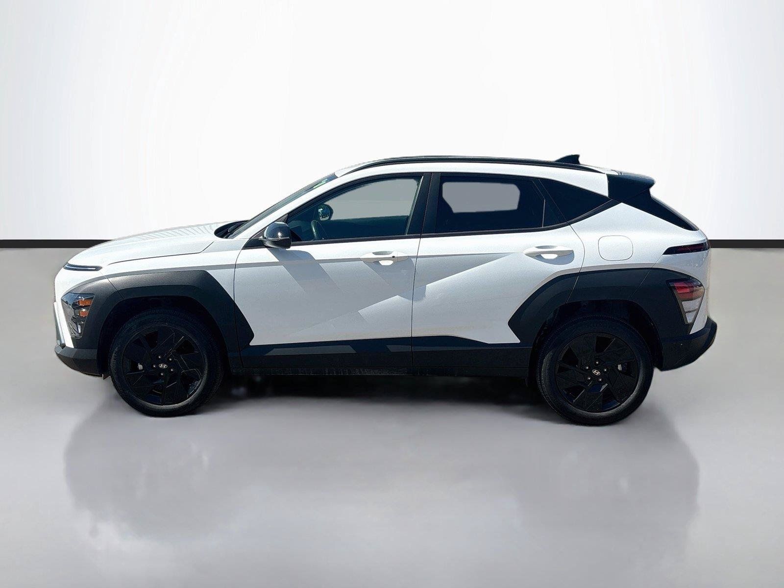 Certified 2026 Hyundai Kona SEL Sport AWD/4WD image 8