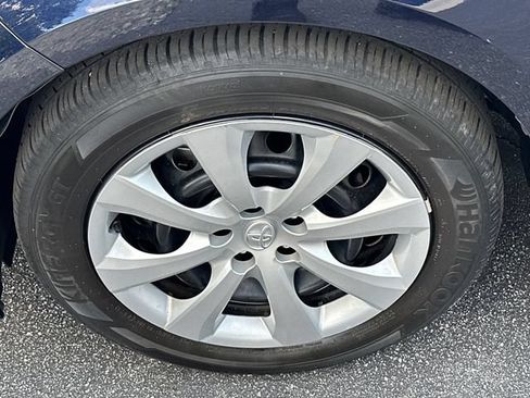 Used 2023 Toyota Corolla LE FWD image 25
