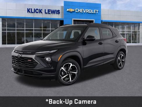 Used 2023 Chevrolet TrailBlazer RS FWD image 3