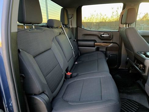 Used 2021 Chevrolet Silverado 1500 LT Trail Boss AWD/4WD image 29