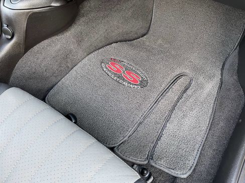 Used 2002 Chevrolet Camaro Z28 image 25