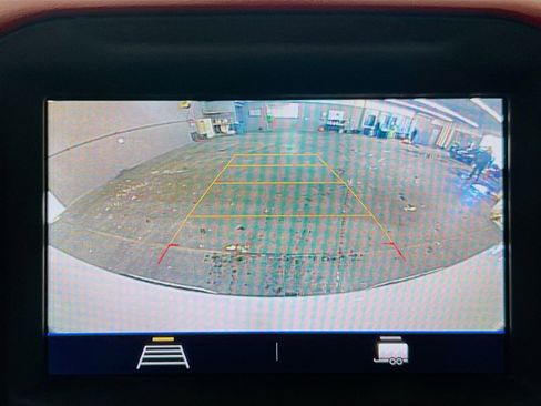 Used 2020 Chevrolet Silverado 1500 Custom w/ Custom Value Package image 9