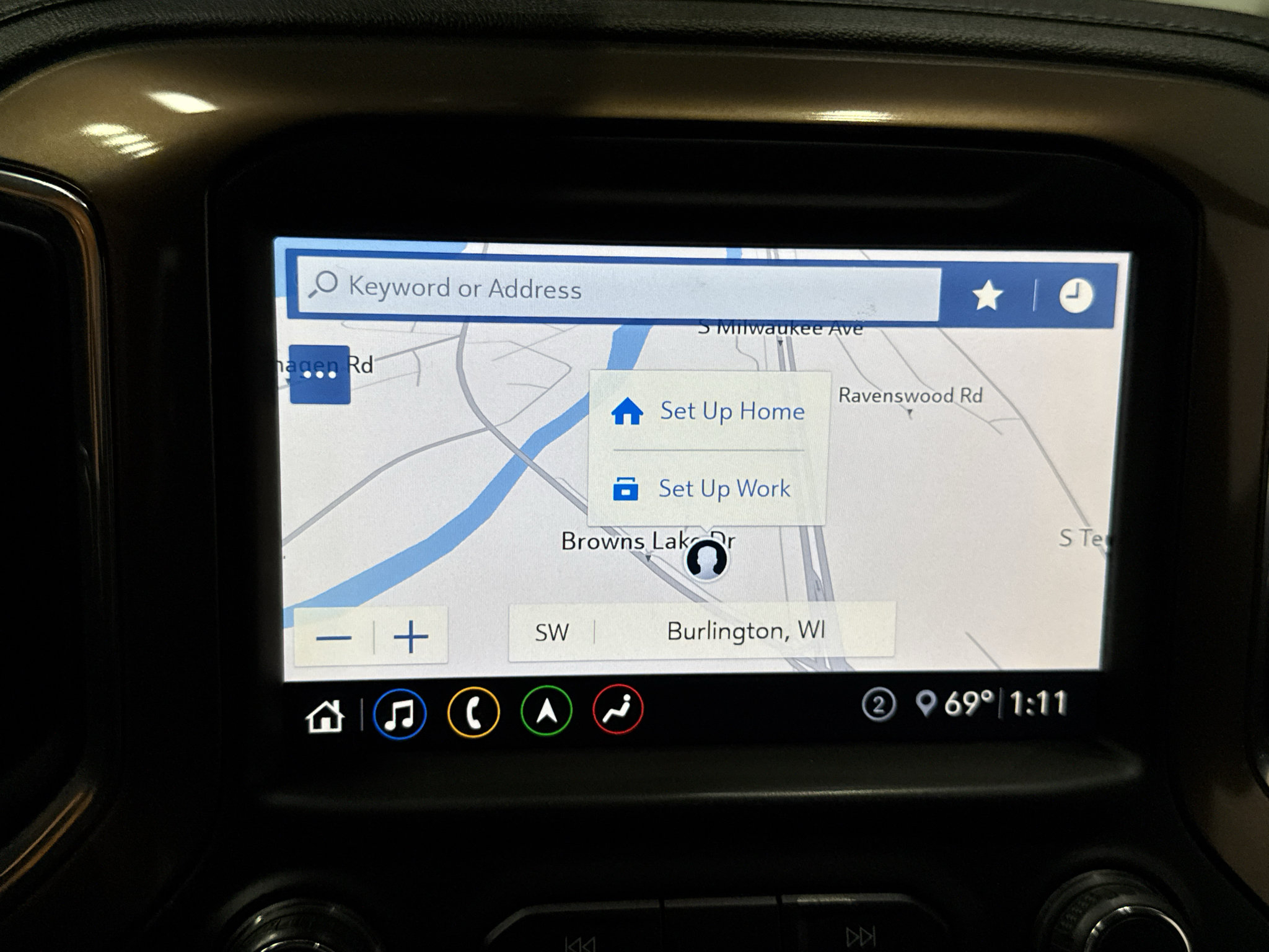 Used 2020 Chevrolet Silverado 1500 High Country w/ Technology Package AWD/4WD image 36