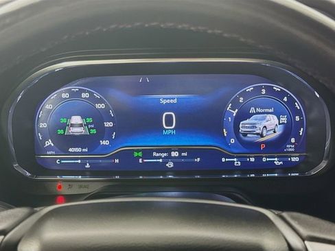 Used 2022 Chevrolet Tahoe RST w/ Sport Performance Package image 15