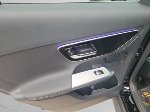 Certified 2026 Mercedes-Benz GLC 300 image 28