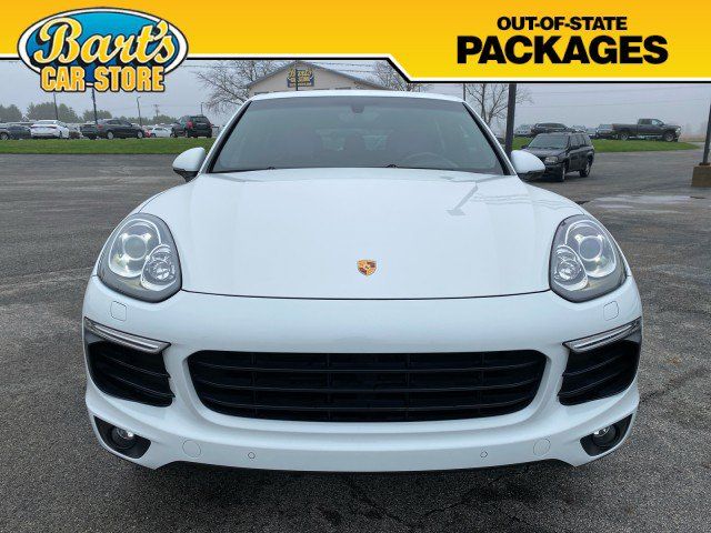 Used 2017 Porsche Cayenne Platinum Edition AWD/4WD image 2