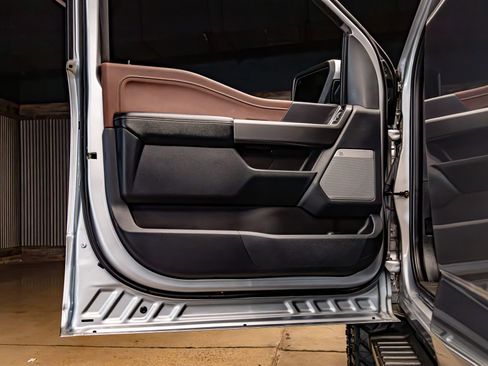 Used 2023 Ford F150 Lariat AWD/4WD image 30