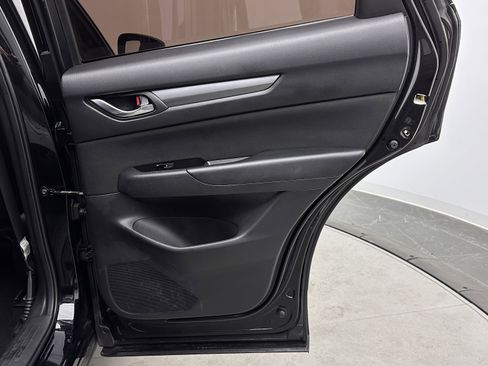 Used 2018 MAZDA CX-5 Sport image 28