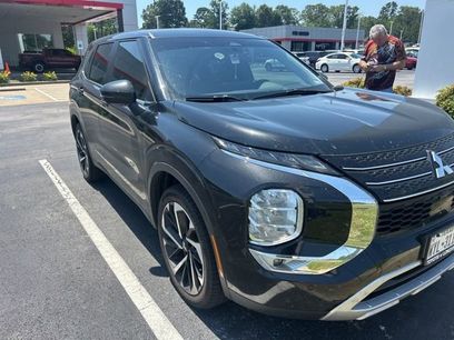 Used 2024 Mitsubishi Outlander SE Black Edition