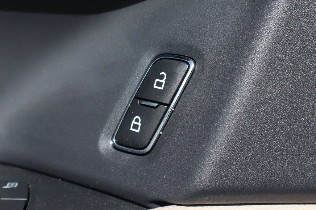 Used 2022 Ford Expedition XLT AWD/4WD image 16