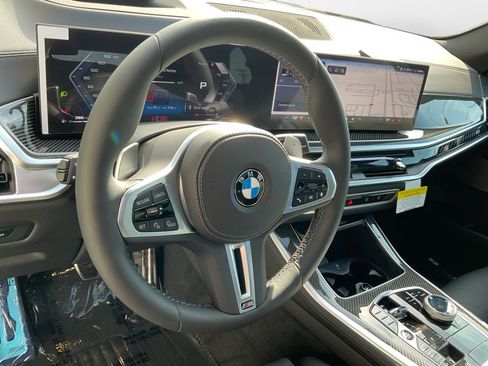 New 2026 BMW X5 M60i image 10