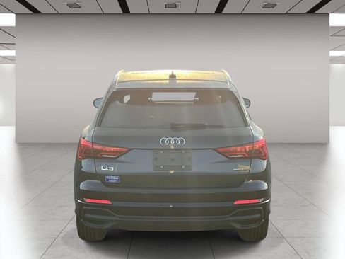 Used 2025 Audi Q3 2.0T Premium AWD/4WD image 3