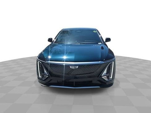 New 2025 Cadillac Lyriq Luxury w/ Nappa Leather Package RWD image 3