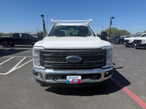New 2025 Ford F250 XL w/ XL Chrome Package image 3