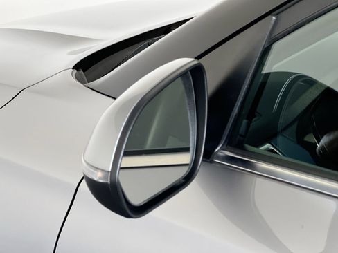 Used 2022 Kia Seltos S FWD image 6