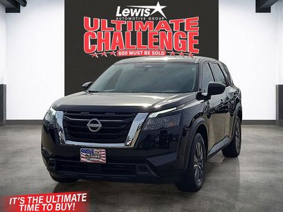 Used 2024 Nissan Pathfinder S