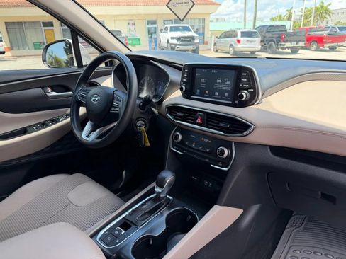 Used 2019 Hyundai Santa Fe SE AWD/4WD image 21