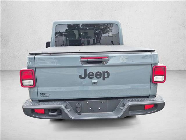 Used 2025 Jeep Gladiator Sport AWD/4WD image 6