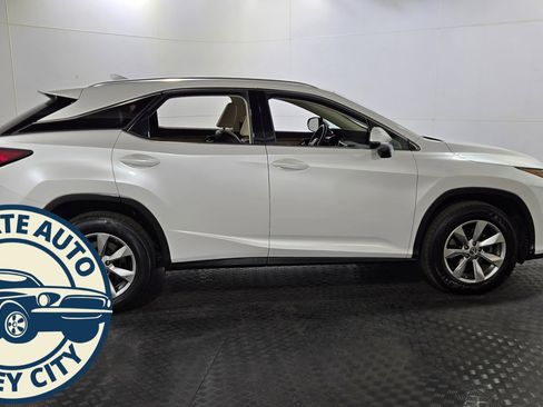 Used 2019 Lexus RX 350 AWD image 8