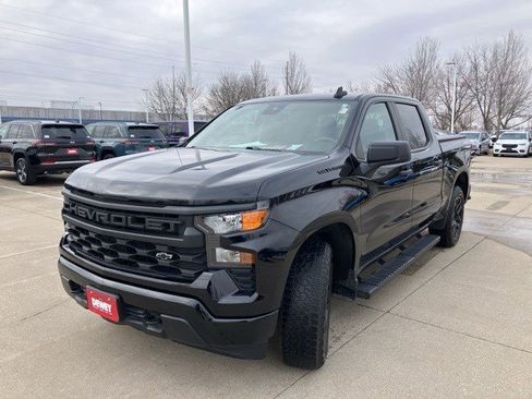 Used 2024 Chevrolet Silverado 1500 Custom w/ LPO, Dark Essentials Package image 3