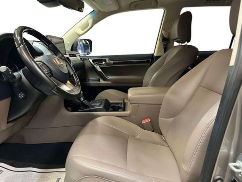 Used 2022 Lexus GX 460 Premium w/ Premium Package AWD/4WD image 17