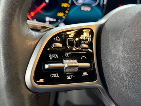 Used 2020 Mercedes-Benz GLS 580 4MATIC image 16