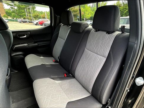 Used 2023 Toyota Tacoma TRD Sport AWD/4WD image 26