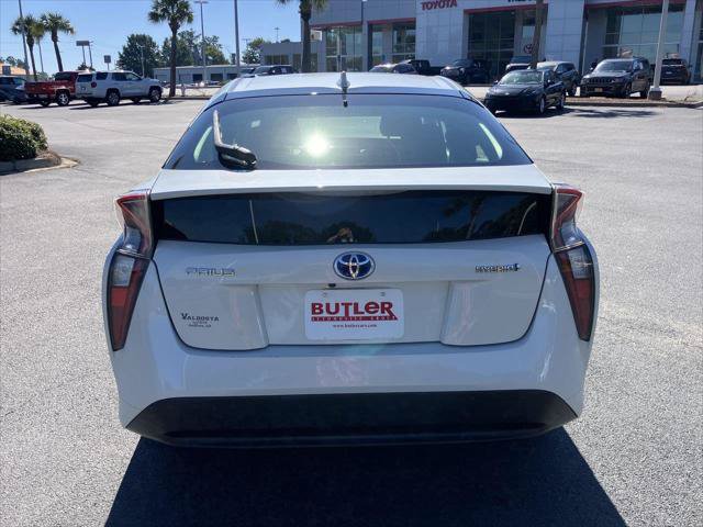 Certified 2017 Toyota Prius Four w/ Advanced Technology Package FWD image 4
