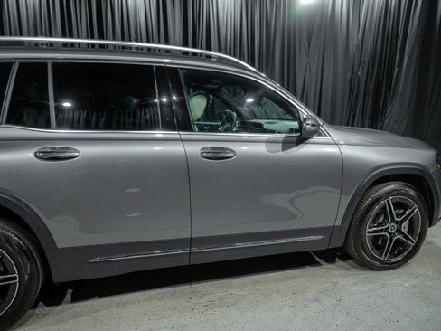New 2026 Mercedes-Benz GLB 250 250 SUV image 4