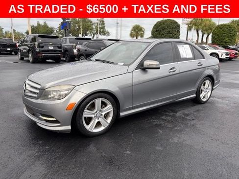 Used 2011 Mercedes-Benz C 300 Sedan image 3