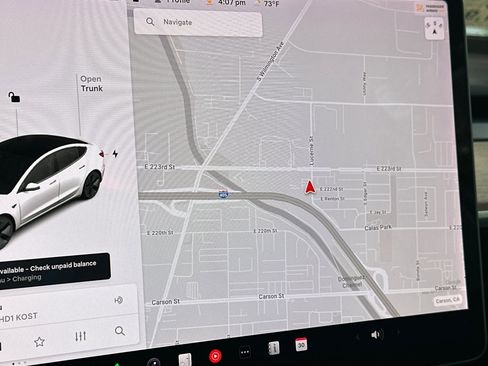 Used 2021 Tesla Model 3 Standard Range Plus image 17